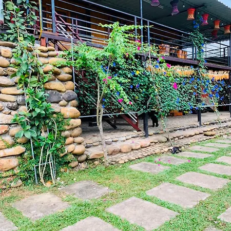 Homestay Nha Cua Mi - Mi'S House Yen Bai Exterior photo